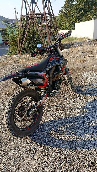мото для путешествий: Эндуро/кросс мотоцикл Xinguizun HR-6 450cc Основные характеристики: - — 8