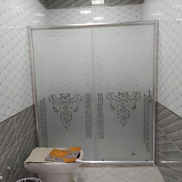 Duş kabinaları, arakəsmələr: Yeni Arakəsmə, Pulsuz çatdırılma — 1
