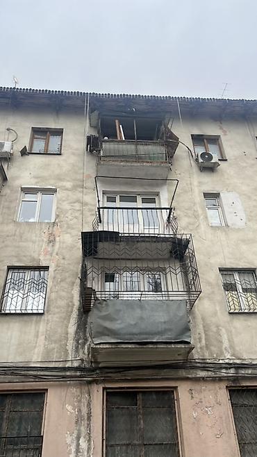 закрытие балкона: Остекление и обшивка балкона “под ключ” - ПВХ-остекление: 4 створки — 10