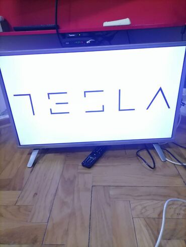 Televizori: TV Led tanki TESLA 32 inča ili 82 dijagonala ekrana sa daljinskim