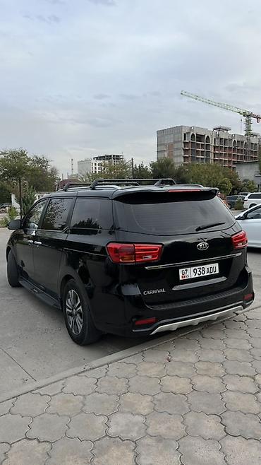 byd yan up: Kia Carnival: 2019 г., Автомат, Минивэн — 3