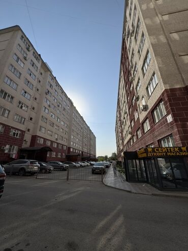 квартира ошто: 1 бөлмө, 45 кв. м, Косметикалык ремонт