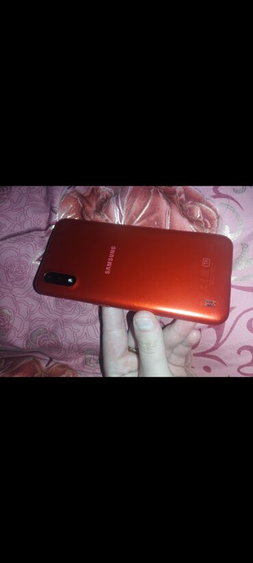 samsung telefon zengleri: Samsung Galaxy A01, rəng - Qırmızı, Sensor, Barmaq izi, İki sim kartlı