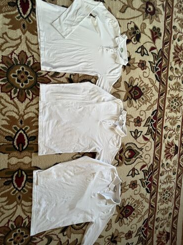 белая рубашка мужская: Детский топ, рубашка, цвет - Белый, Б/у