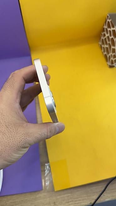 Apple iPhone: IPhone 13, Б/у, 128 ГБ, 88 % — 3