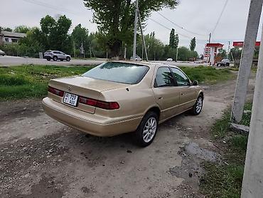 Унаа сатуу: Toyota Camry: 1998 г., 3 л, Автомат, Бензин, Седан — 2