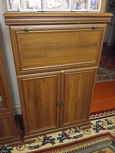 silver kitchen: Шкафчик в гостиную для хранения посуды в отличном состоянии — 2
