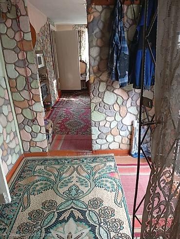 Продажа коттеджей и домов: 🏡 Продаётся кирпичный дом в районе Аламединского рынка 📍 Адрес: ул — 16