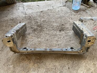 катализатор нексия 2: Лонжерон Toyota, Б/у, Оригинал