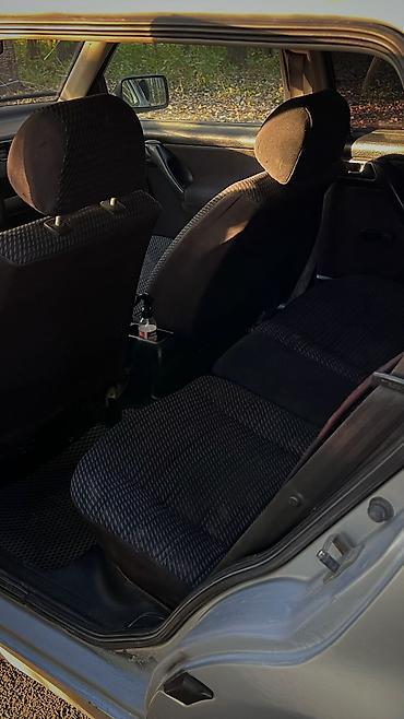Volkswagen: Volkswagen Vento: 1993 г., 1.8 л, Механика, Бензин, Седан — 7