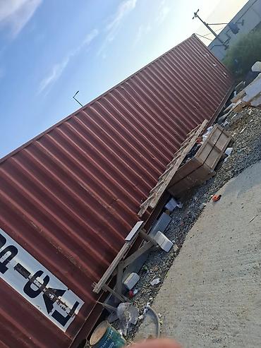 40 ft dəniz konteyneri - Ölçü: təxmini 40 fut (uzun), standart