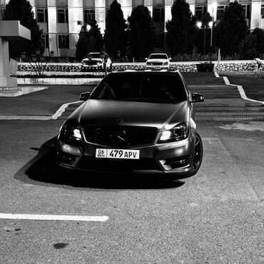 ауди а6 с4 кузова: Автомобиль Mercedes-Benz C-класса с матовым серым цветом кузова и