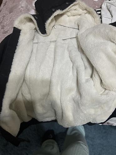 cins walvar: Cins kurtka, Burberry, M — 1
