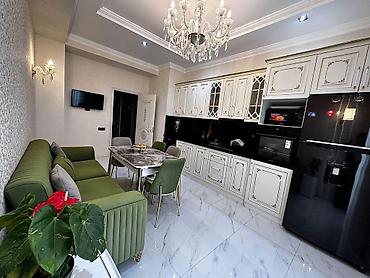 əmlak satışı: Ağ şəhər, 4 otaqlı, Yeni tikili, 180 kv. m — 6