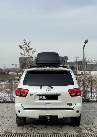 Toyota: Toyota Sequoia: 2011 г., 5.7 л, Автомат, Бензин, Внедорожник — 7