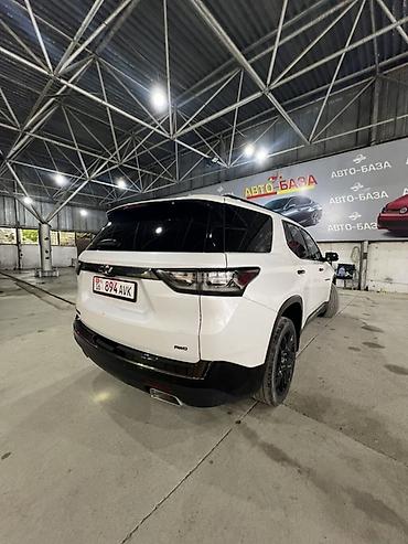 lada 9: Chevrolet Traverse: 2020 г., 3.6 л, Автомат, Бензин, Внедорожник — 3