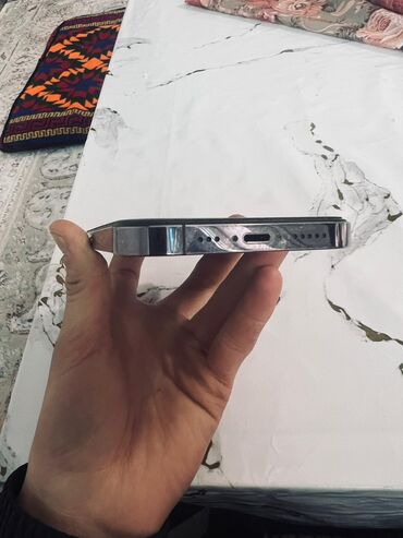 Apple iPhone: IPhone 14 Pro, Новый, 256 ГБ, Deep Purple, Зарядное устройство, Защитное стекло, Чехол, 78 % — 6