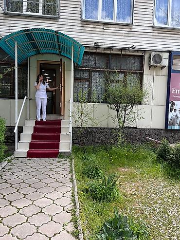 Срочно кабинет берилет Калык Акиева Московская кочосунун кесилишинен