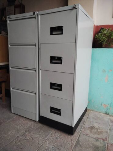 Ofis dolabları: Dolab metal. Dolab dəmir. Demir skaf İçi geniş super veziyyetde. Anbar lalafo.az -da Ofis dolabları: Dolab metal. Dolab dəmir. Demir skaf İçi geniş super veziyyetde. Anbar