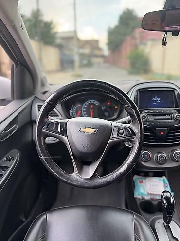 wuling mini ev: Chevrolet Spark: 2019 г., 1 л, Вариатор, Бензин, Хэтчбэк — 10