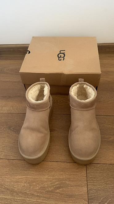 ugg cipele zenske: UGG ženske čizme sa platformom Original, broj 39. Lepo ocuvane, ako — 2