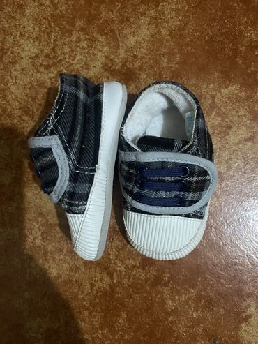 детски басаношка: Обувь для детей от 3-6 месяцев. Состояние отличное