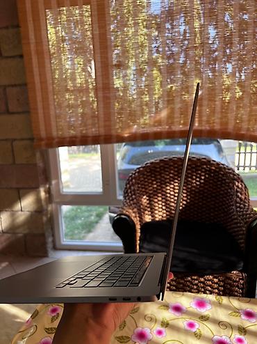 Ноутбуки Apple (MacBook): Продаю макбук про с самым большим диагоналям от apple целых 16 дюймов — 4