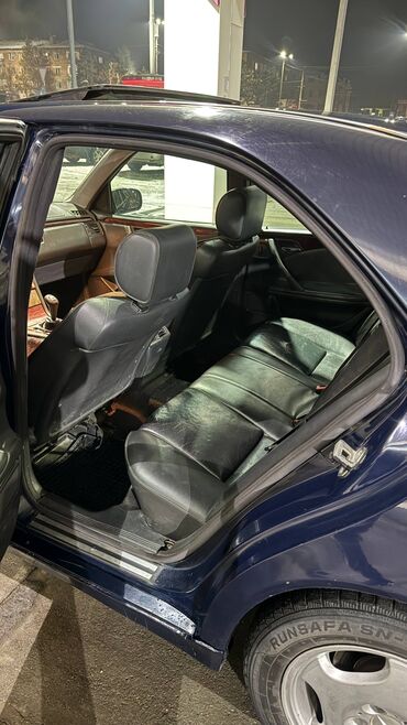 Mercedes-Benz: Mercedes-Benz E-Class: 2000 г., 2.2 л, Механика, Дизель, Седан — 5