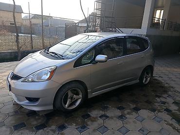 Honda: Honda Jazz: 2011 г., 1.5 л, Механика, Бензин, Хэтчбэк — 4