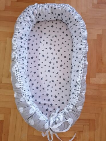 Posteljina: Bebi gnezdo 2990
Dimenzije mogu da se menjaju — 5