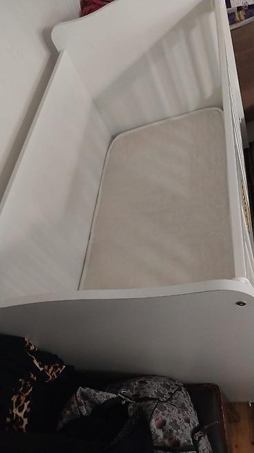 chicco besik: Oğlan və qız üçün, Yeni, Dördbucaq, Beşik, Matras ilə — 3