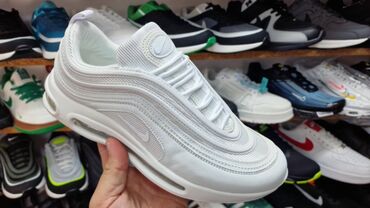 odeća od vune: Trainers, size - 45