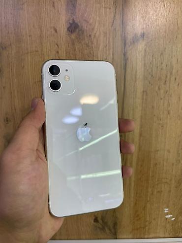 IPhone 11, Б/у, 128 ГБ, Белый, Чехол, 73 %