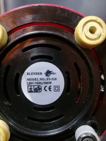 Blenderi, mikseri: Blender 500w manji Fišer Nemačka sa jednom posudom
 Mirjevo — 9