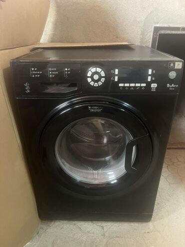 Аудиотехника: Стиральная машина Hotpoint Ariston, 9 кг, Б/у, Автомат, Самовывоз