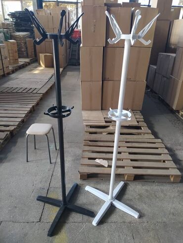 разгрузка гардероба: Турецкая вешалка напольная новые качественные высота 180 доставка по at lalafo.kg разгрузка гардероба: Турецкая вешалка напольная новые качественные высота 180 доставка по