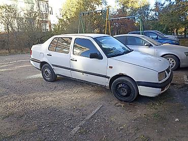 lf sonata: Volkswagen Vento: 1993 г., 1.8 л, Механика, Бензин, Седан — 3