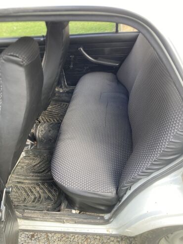 VAZ (LADA): VAZ (LADA) 2107: 1.6 l | 2005 il 44800 km Sedan — 15