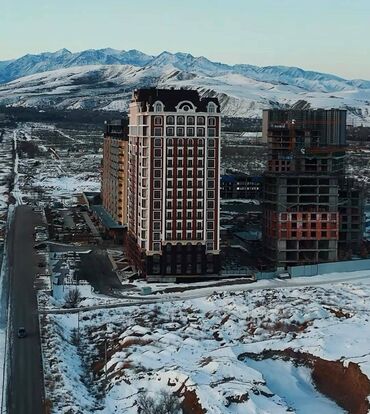 сузуки 200 кубов: 3 комнаты, 119 м², Элитка, 3 этаж