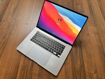 mackbook pro: Ноутбук, Apple, 32 ГБ ОЗУ, Intel Core i7, 16 ", Б/у, Для несложных задач, память NVMe SSD