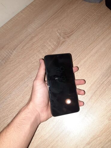 железный диск на 16: Poco X7 Pro, 512 ГБ, цвет - Черный, Сенсорный