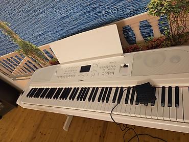 баян инструмент: Пианино, Yamaha, Акустический, Б/у, Самовывоз — 1