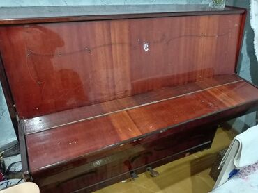 Pianolar: Piano, Akustik, İşlənmiş, Ünvandan götürmə