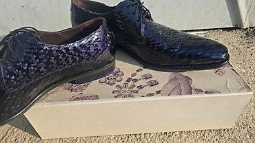 Туфли: Floris van Bommel — это голландский производитель обуви, известный — 9