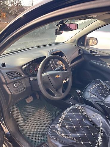 jet sky: Chevrolet Spark: 2017 г., 1 л, Вариатор, Бензин, Хэтчбэк — 4