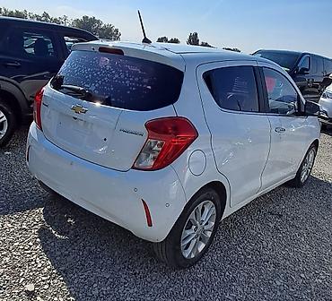 дверь спарк: Chevrolet Spark: 2019 г., 1 л, Автомат, Бензин, Хэтчбэк — 3