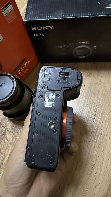 ronin rs: Продается Sony A7 3 с объективом 24-70 4.0 в идеальном состоянии, — 4