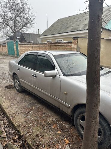 Mercedes-Benz: Mercedes-Benz E-Class: 1995 г., 3.2 л, Автомат, Бензин, Седан