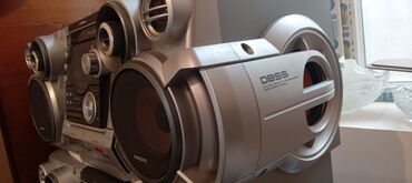 Musiqi mərkəzləri: 3800 w Güclü səs sistemi 2 Basoviki 2 Səs Kalonkaları var — 7