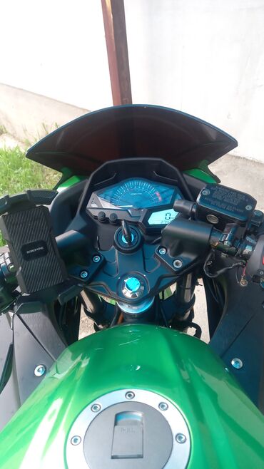 мотоциклы чоппер: Классикалык Kawasaki, 250 куб. см, Бензин, Чоңдор үчүн, Колдонулган